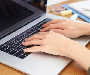 【アナリスト談義】評価記号の入力、みんなどこに割り当ててる？